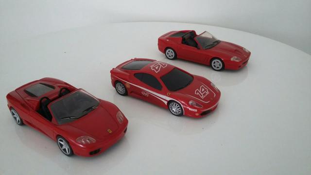 Lote três miniaturas Ferrari
