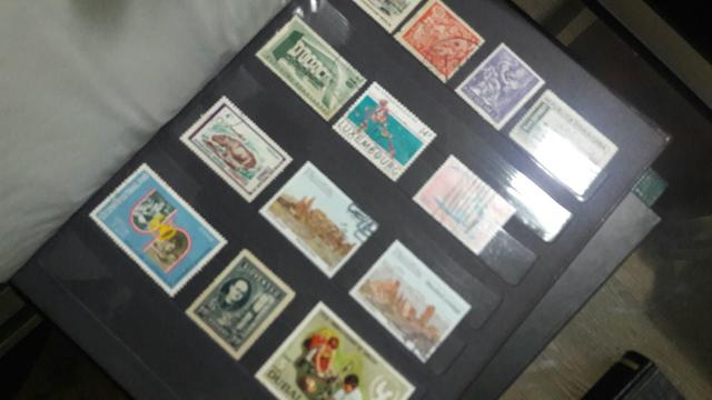 Vendo coleçao de selos
