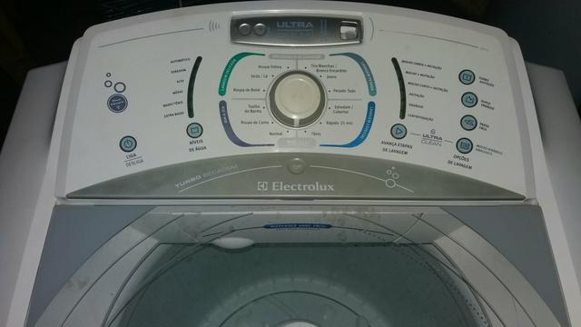 Máquina de lavar Electrolux 15 kg