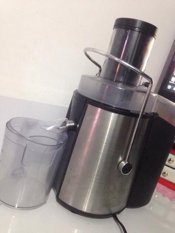 Maquina de fazer suco (juice walita)