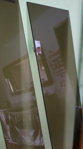 Porta e lateral vidro blindex box banheiro