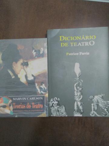 Livro "Teorias do Teatro" e "Dicionário de teatro"