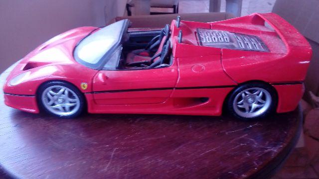 Miniaturas de carros Maisto 1:18 Ferrari F50