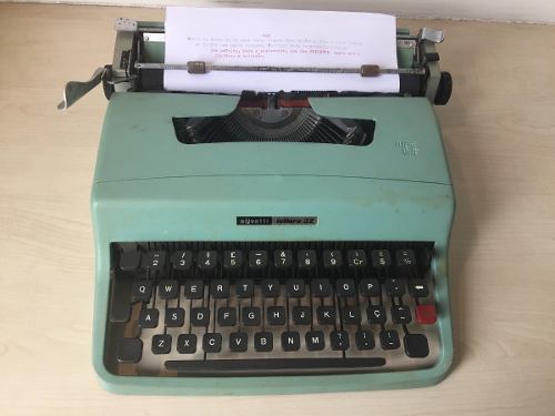 Máquina De Escrever Olivetti Lettera 32 Perfeito Estado