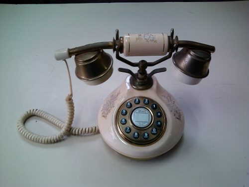 Telefone De Porcelana