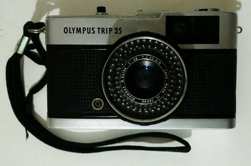 Câmera Fotográfica Antiga Olympus - Funcionando