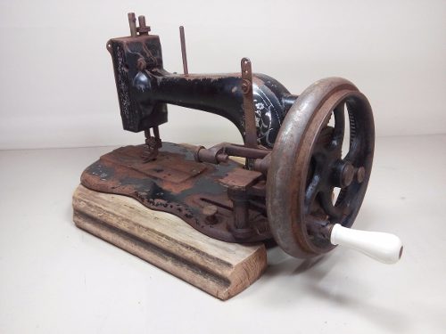Antiga Máquina Costura Manual Ferro Manivela Vintage Retro