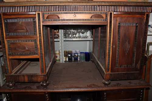 Escrivaninha Antiga Madeira Maciça 1,40 X 83 (altura 83 Cm)