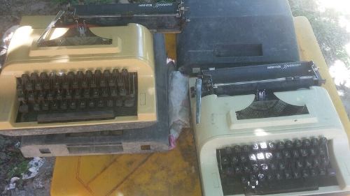 2 Máquinas De Escrever Sucata