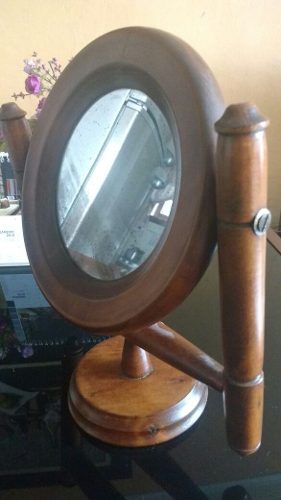 Espelho Antigo Em Madeira Recem Lustrado Espelho Original