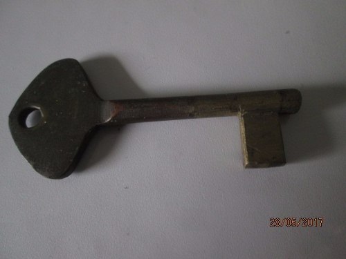 Chave De Cofre Antiga Em Bronze -  (mm)