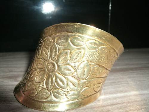 Bracelete De Bronze Indiano Com Relevo Antigo