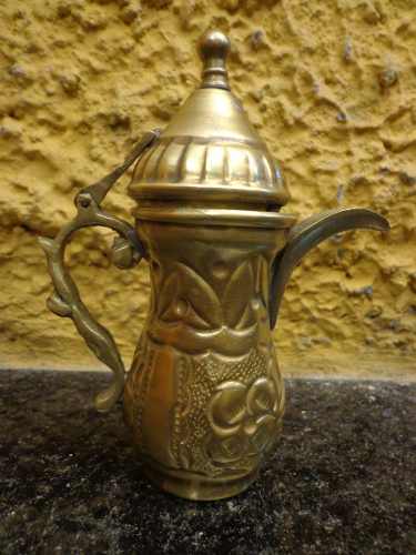 Antigo Pequeno Bule Marroquino Em Bronze - C 