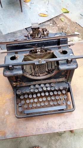 Máquina De Escrever Antiga Decoração