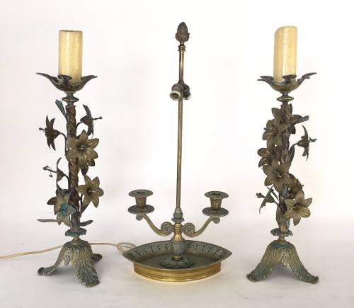Antigo Trio Castiçal E Luminária Bronze