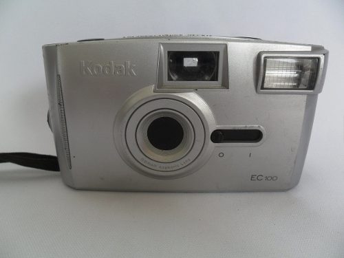 Câmera Máquina Fotográfica Antiga Kodak Ec 100 Coleção