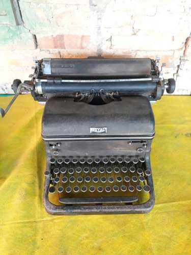 Maquina De Escrever Antiga Royal