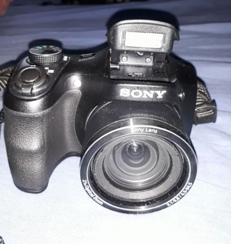 Câmera Sony semi-profissional Dsc Hmp