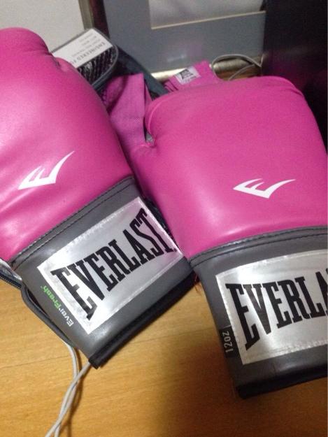 luva everlast roxa