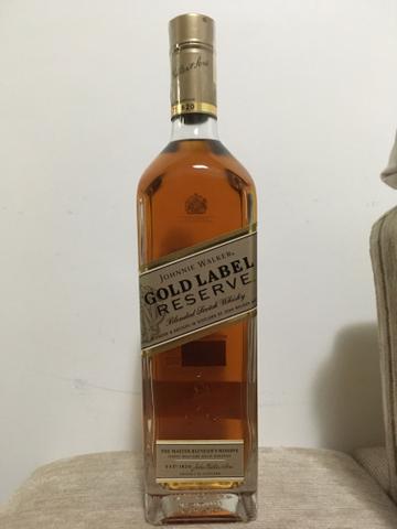 whisky johnnie walker gold label reserve lacrado e na