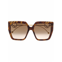 Fendi Eyewear Óculos de sol oversized com estampa de logo - Marrom