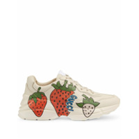 Gucci Tênis Rhyton com estampa Strawberry - Branco