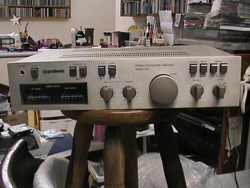 Amplificador gradiente model 126- impecavel