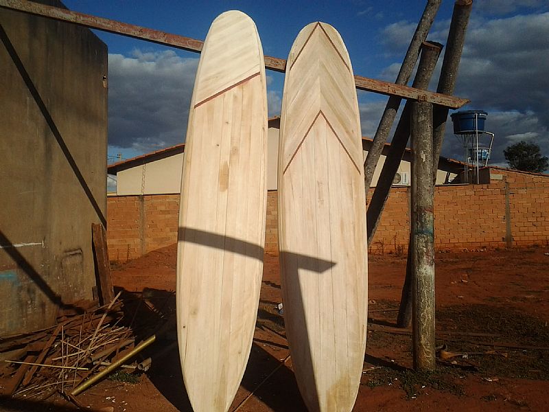 Prancha de stand up em madeira balsa