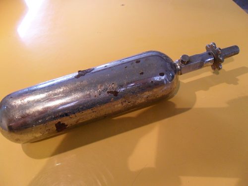 Antigo Extintor De Carro