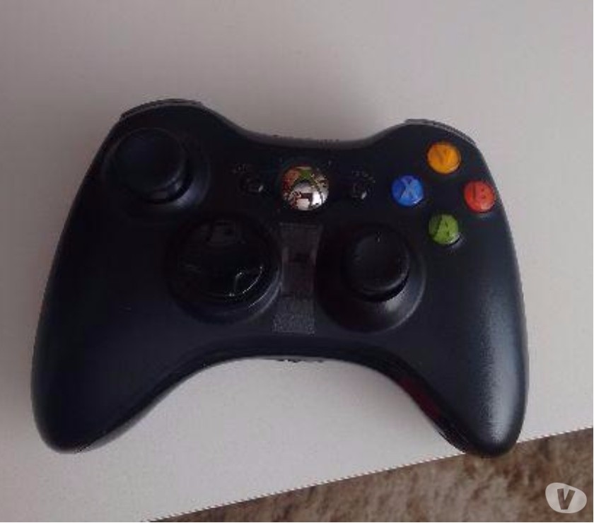 Xbox 360 novo Destravado - com 2 Controles + jogos