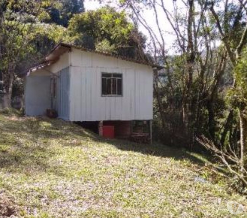 RF 835 Área de 1 alqueire e meio em Quitandinha-