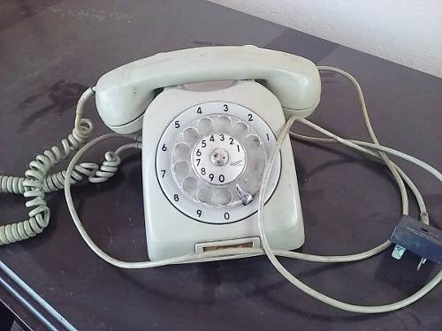 Telefone Antigo Ericsson De Disco - Antiguidade - Coleção