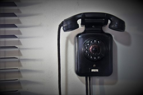 Telefone Parede Em Baquelite - Fabric Alemanha - Decada 40