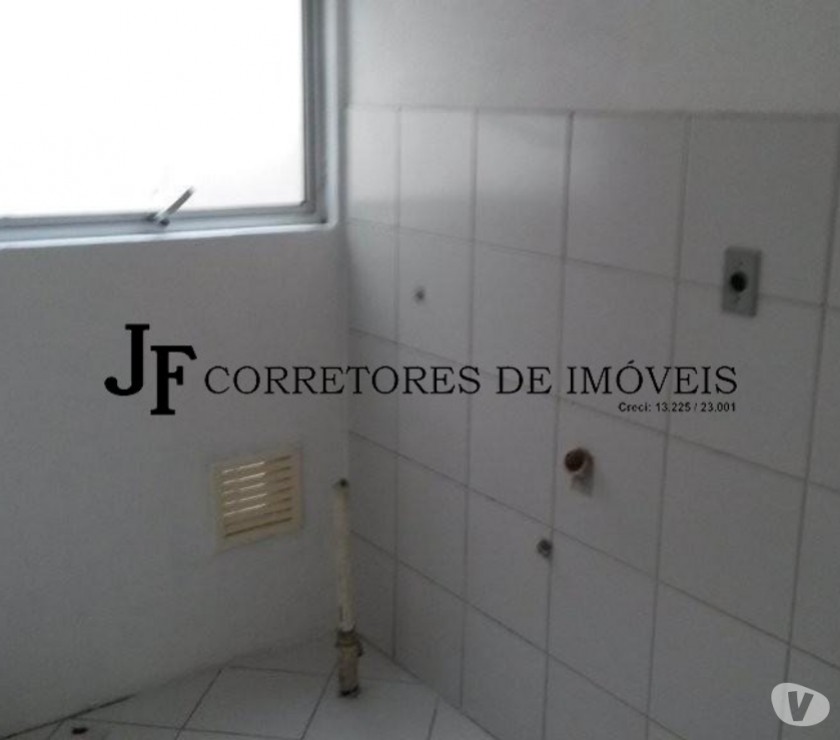 Cód.-103* Apto 02 dorms., demais depends., vigilância 24