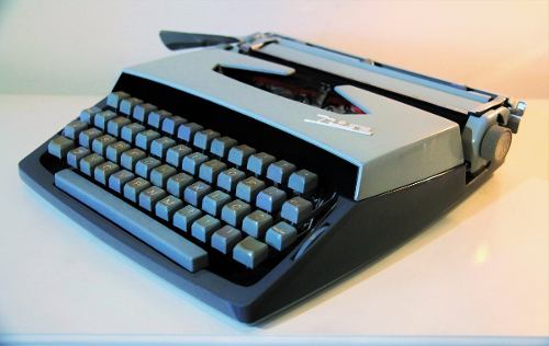 Maquina Escrever Nisa Anos 70 Czechoslovakia - Bco Noroeste