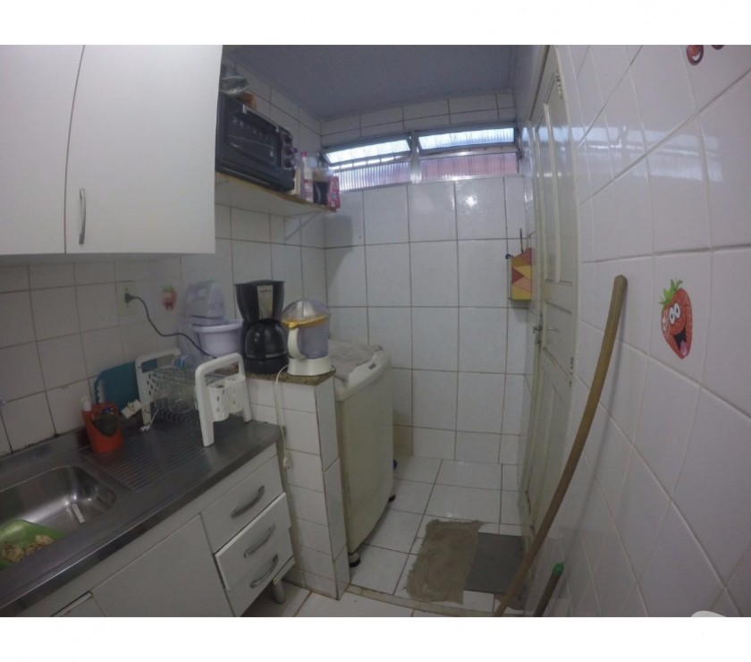 Ótima Casa 2Qts,varanda,Garagem coberta,quintal aceita