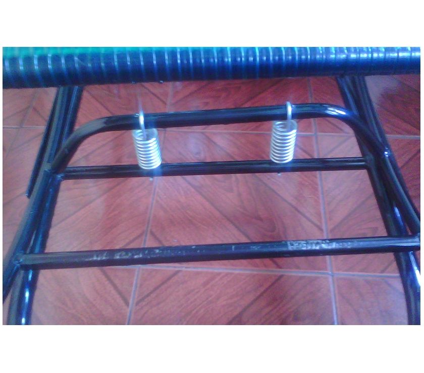 Cadeira usada de balanço adulto de ferro com base R$