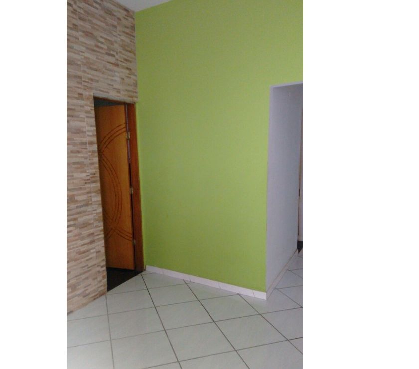 Casa de 3 quartos com garagem próximo ao novo shopping