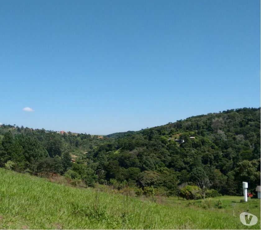 Chácaras de  mts em Condomínio com Portaria