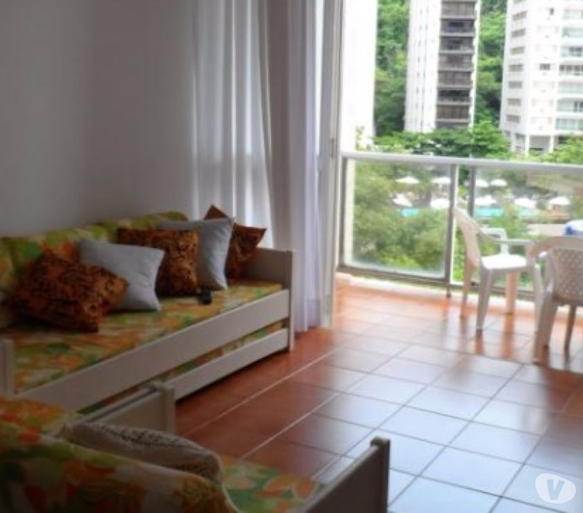 Apartamento na Pitangueiras Guarujá na avenida da praia.