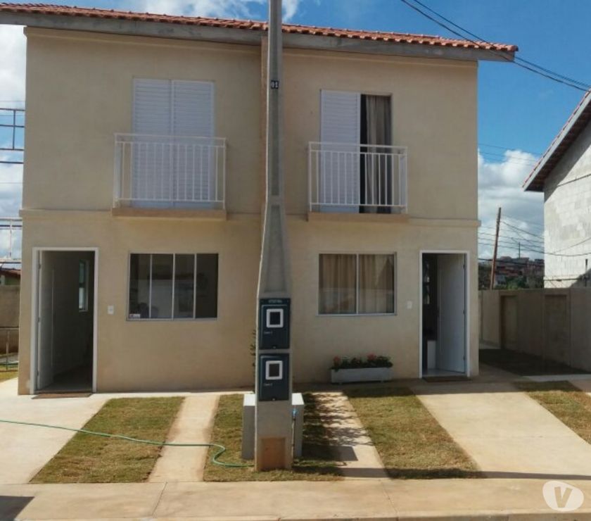 Residencial Flamboyant - Casa em Condomínio Entrada