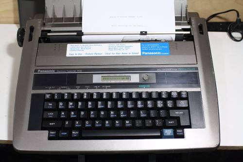 Maquina De Escrever Eletronica Panasonic Kx- R530