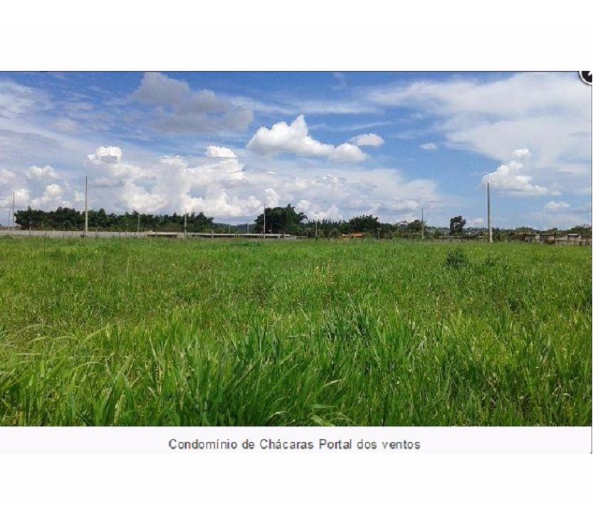 Terreno no Com. de Chácaras