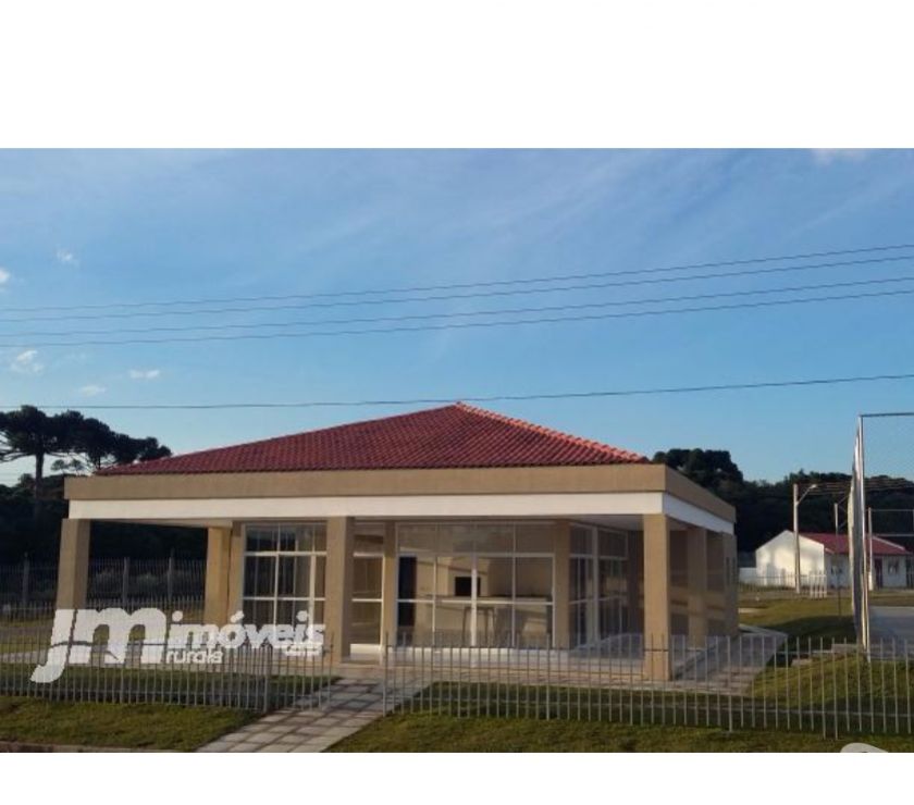 Casa em Campo Largo em Condomínio Fechado Itaqui