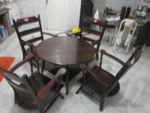 Linda Mesa Country Com 4 Cadeiras.. Tudo Em Puro Jacarandá