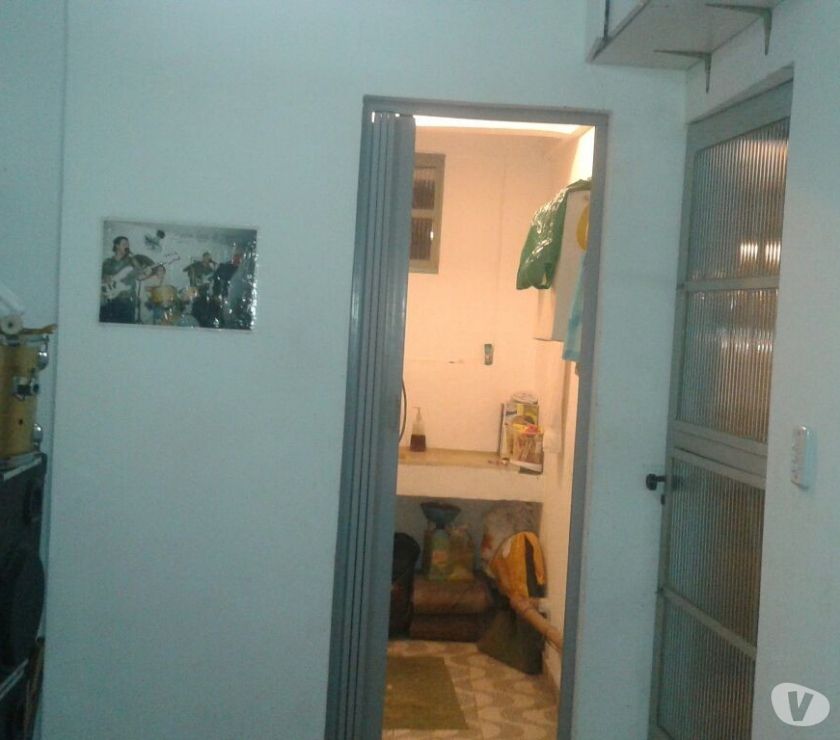 Maravilhosa casa com 02 dormitórios com varanda linear