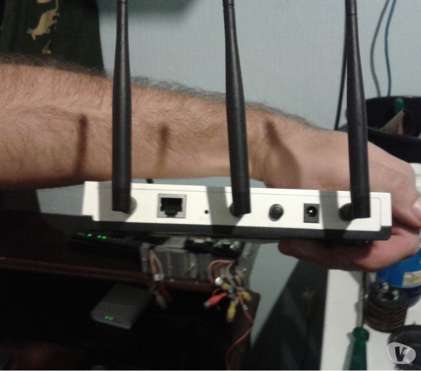 roteador TP Link 300 mb semi novo