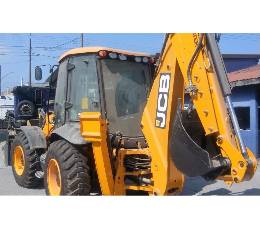 Retroescavadeira Jcb 4cxeco Com Rompedor E Perfurador