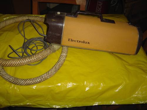 Aspirador De Pó Eletrolux Anos 70 Com Mangueira Original