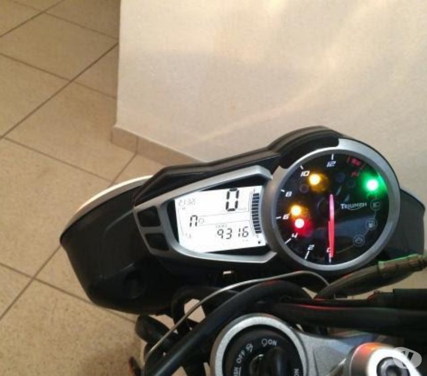 Triumph Street Triple ABS